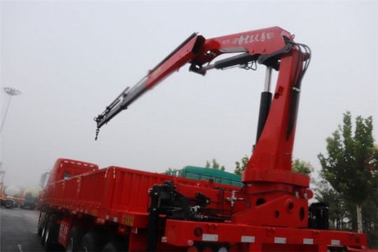 點擊查看詳細信息<br>標題：SQ5S3  5噸折疊臂 閱讀次數：3223